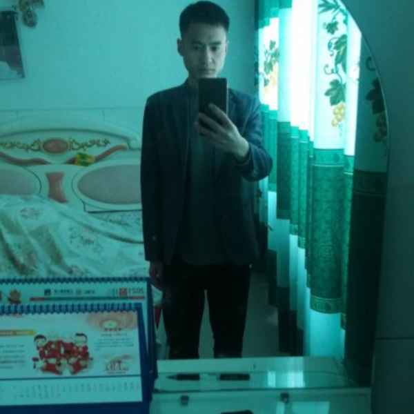 35岁岁四川单身帅哥 - 克拉玛依吉缘网