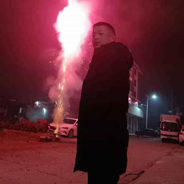 38岁岁四川单身帅哥 - 克拉玛依吉缘网