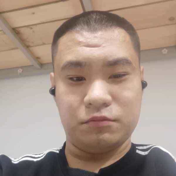 25岁岁山东单身帅哥 - 克拉玛依吉缘网