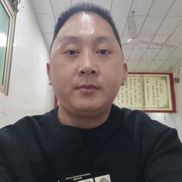 37岁岁陕西单身帅哥 - 克拉玛依吉缘网