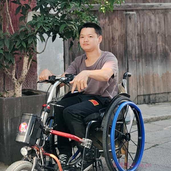 33岁岁湖北单身帅哥 - 克拉玛依吉缘网